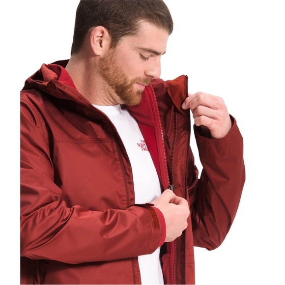 THE NORTH FACE Arrowood Triclimate Hooded Jacket Brick House Red/Cardinal NWT - Picture 4 of 5